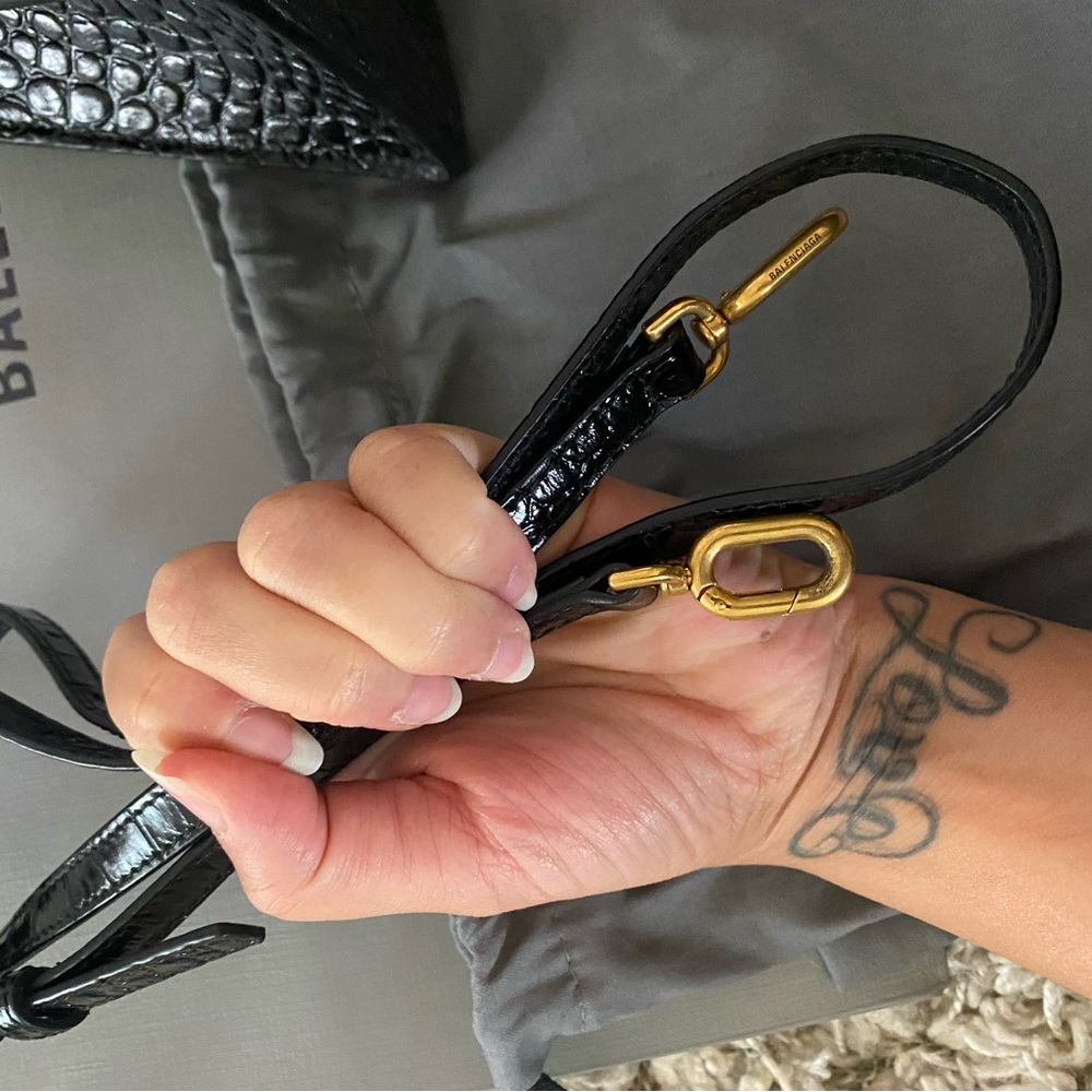 Balenciaga Black Croc-Embossed Crossbody Bag - Picture 6 of 17